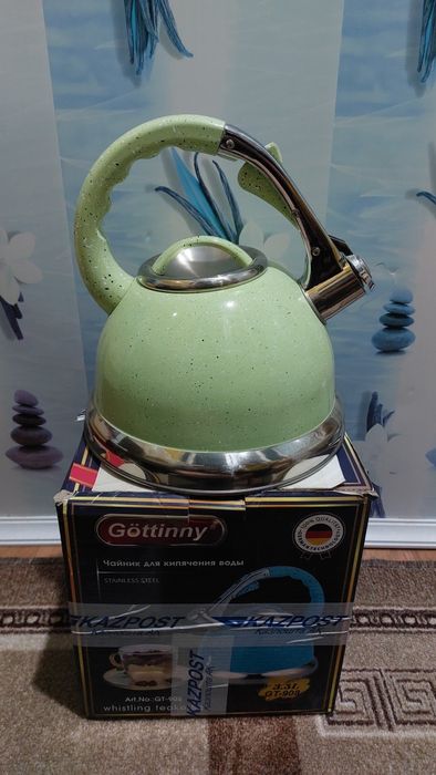 Продам чайник со свистком