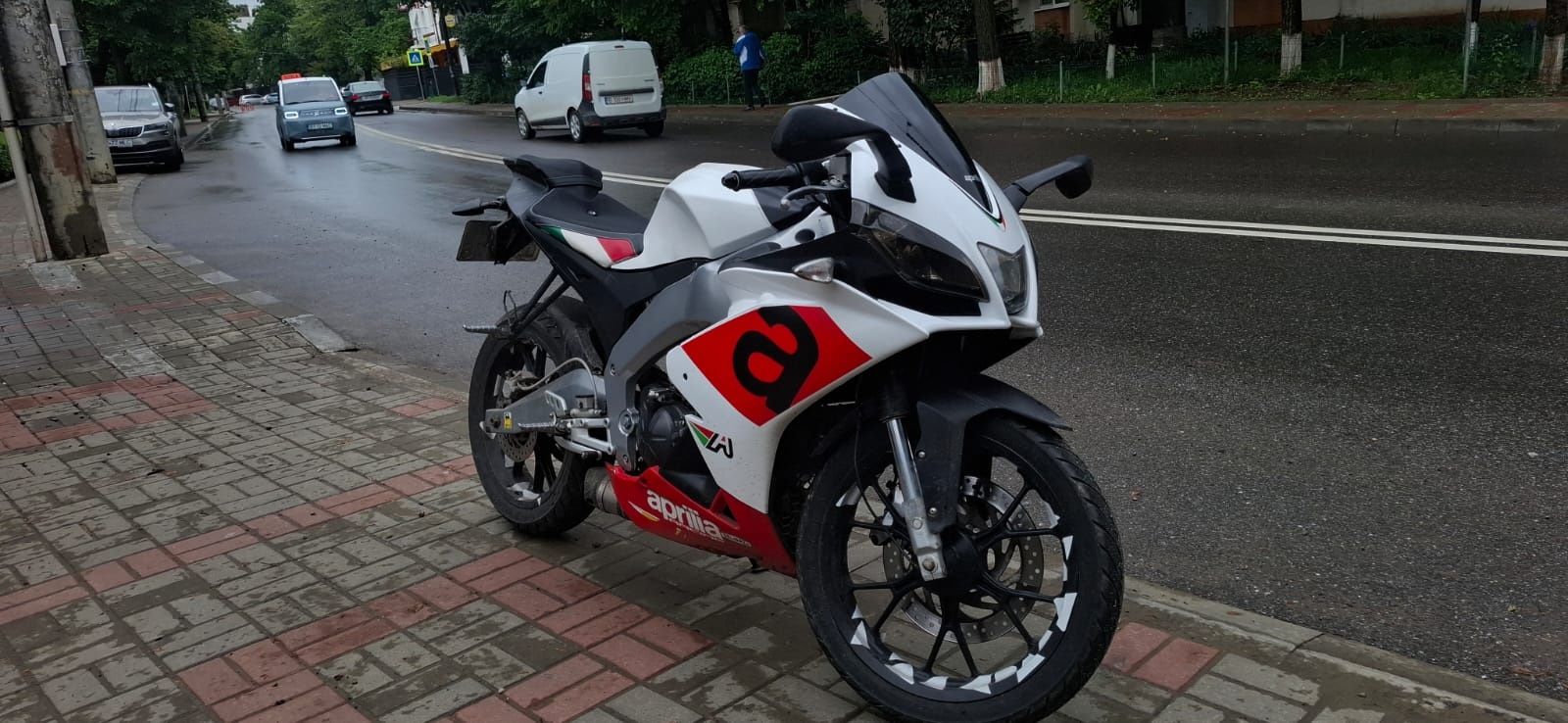 Aprilia rs4 125 Evacuare leo vice