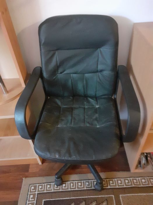 Scaun de birou,masa mica