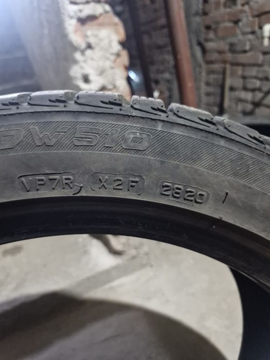 Зимни гуми Dayton 225-45-17