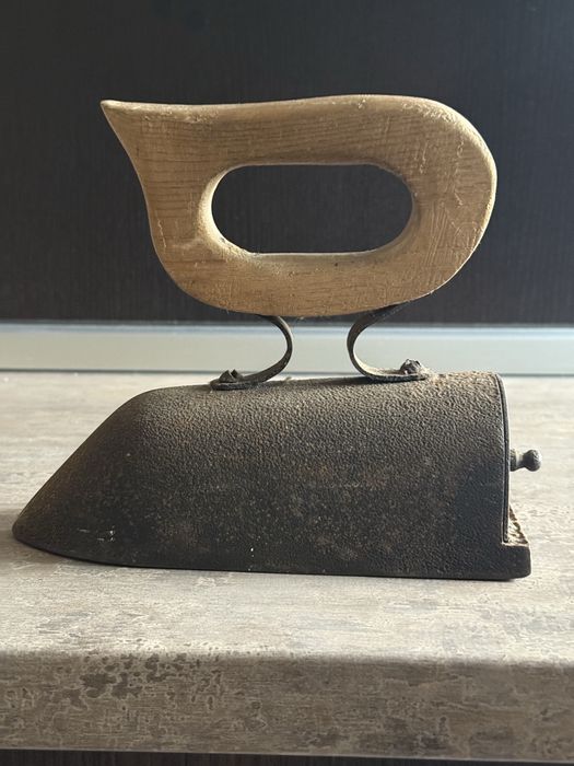 Fier de calcat vintage
