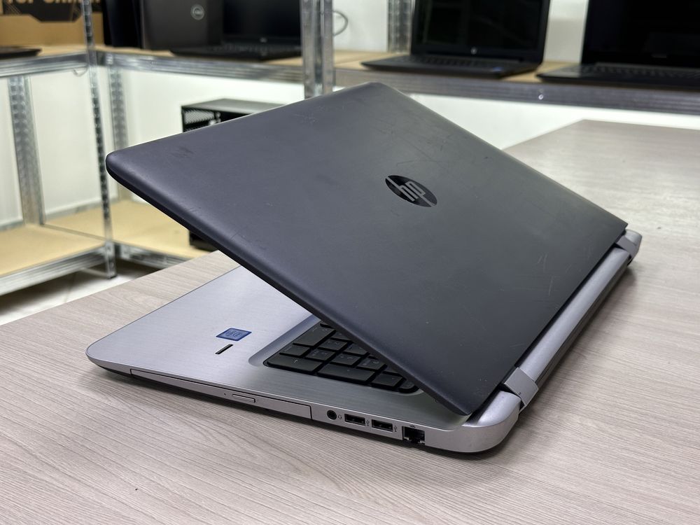 Ноутбук HP ProBook 470 G4 / i5-6200U / R7 M340 / SSD 256gb / 8gb DDR4