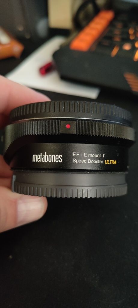 Metabones EF-E mount T Speed Booster Ultra