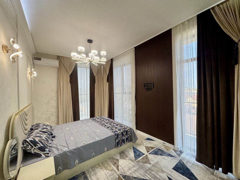 4х комнатная квартира, на 4 этаже. Гагарина.