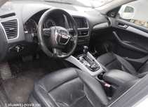 Navigatie consola volan scaune abs radio aeroterma clima grila audi q5