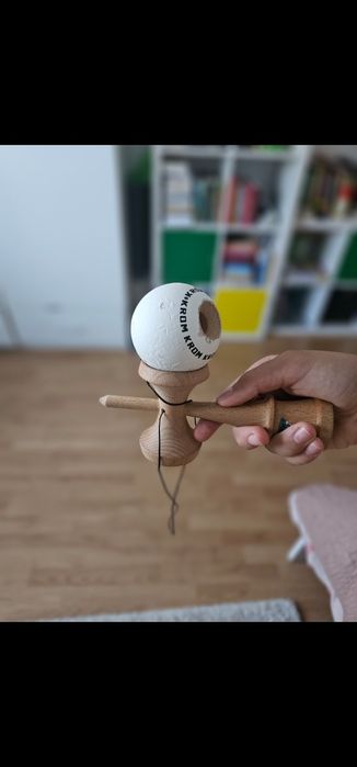 Kendama Krom Pop Rubber