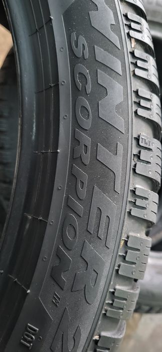2 anvelope 255 40 21 pirelli winter 2022 5,5mm