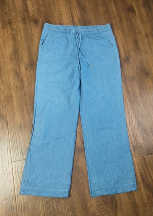 Джинсы черные и синие Zara