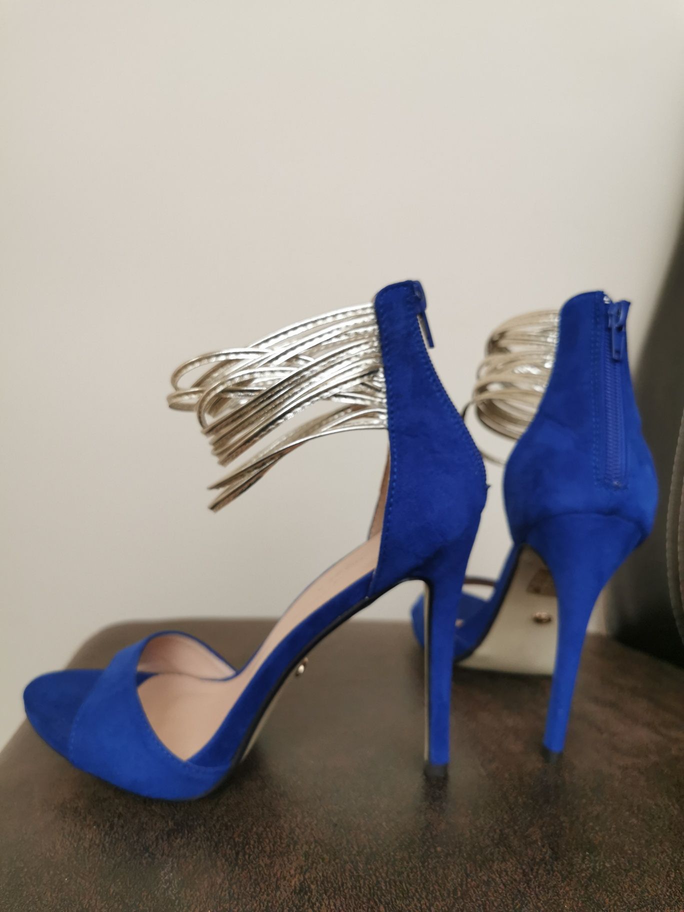 Sandale cu toc, albastre