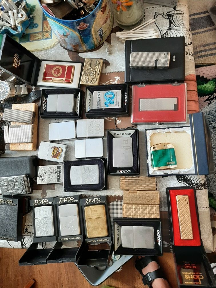 Colecție brichete zippo