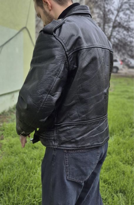 Geaca de piele vintage