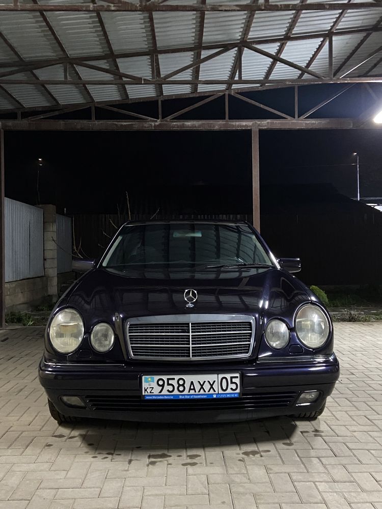 Mersedes benz w210