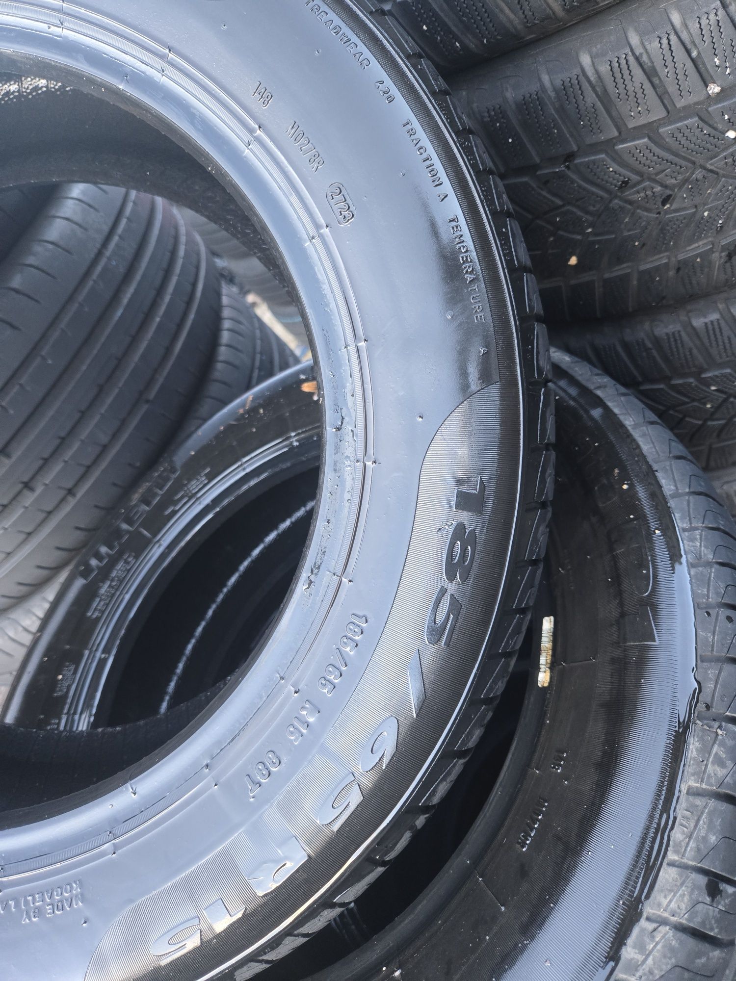 4бр. 185 65 15 Pirelli летни.