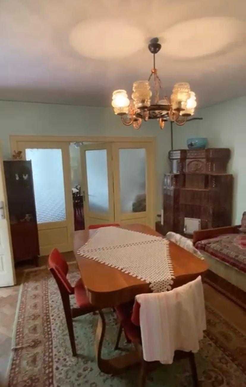 Casa cu 3 camere de vanzare , zona Mihai Bravu Ploiesti, 78 mp