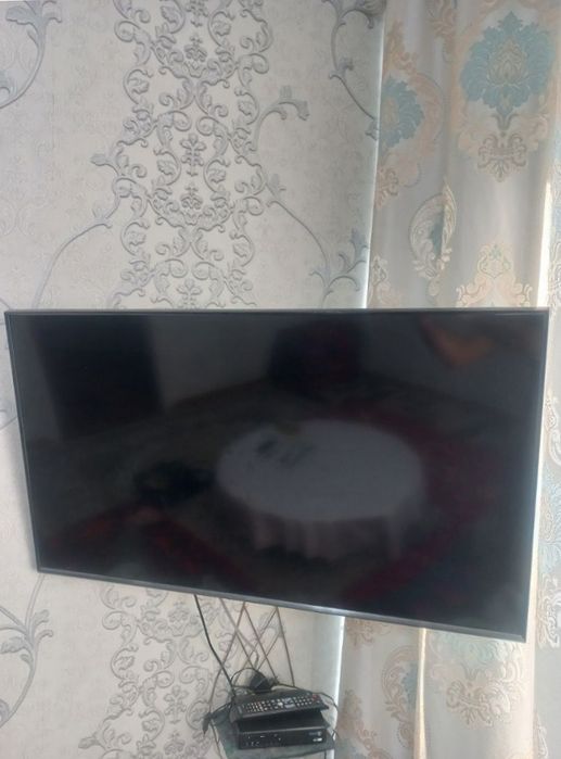 Продам smart tv в хорошем состоянии