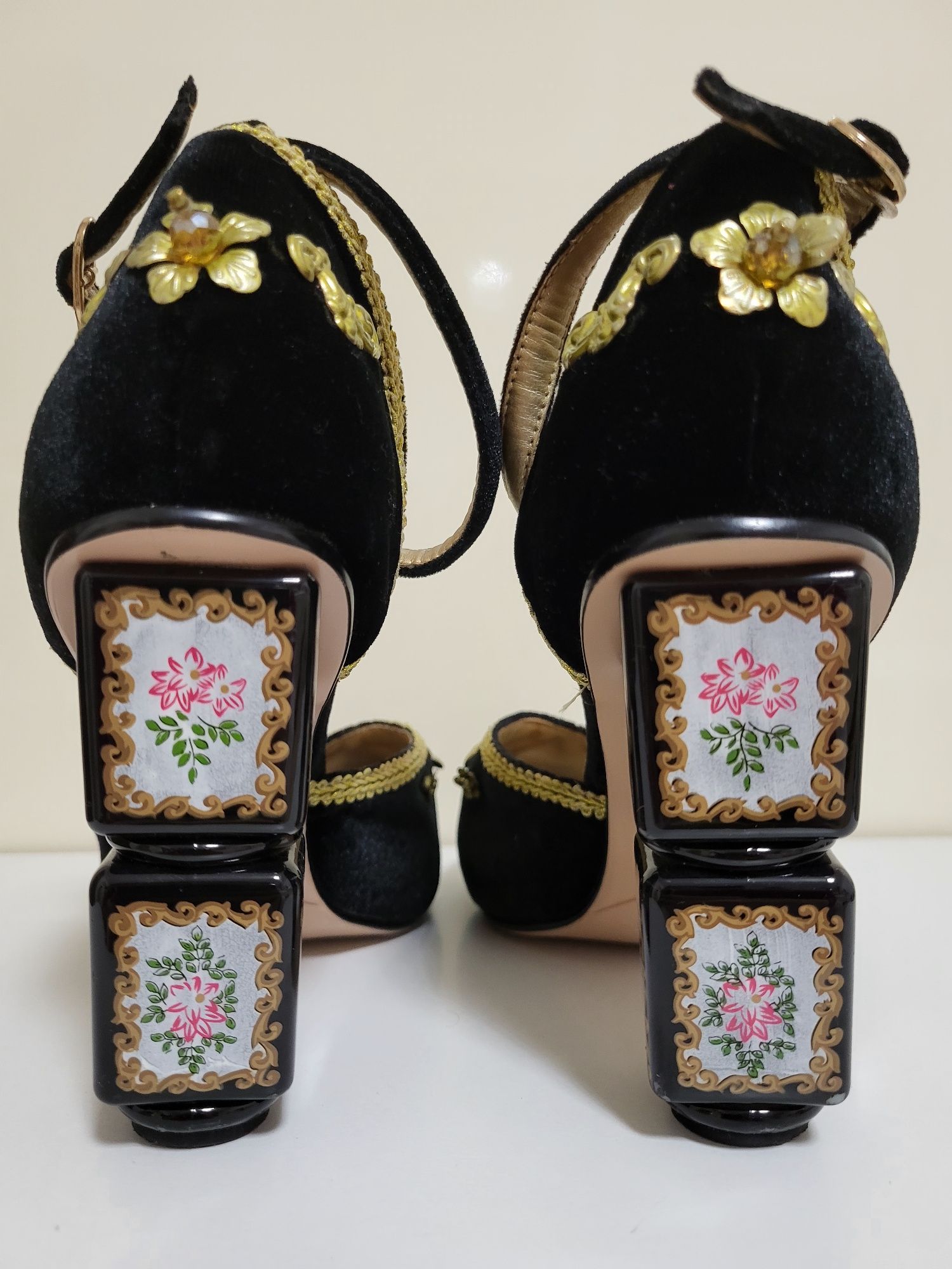 Sandale negre vintage catifea, piele naturala toc 10 cm
