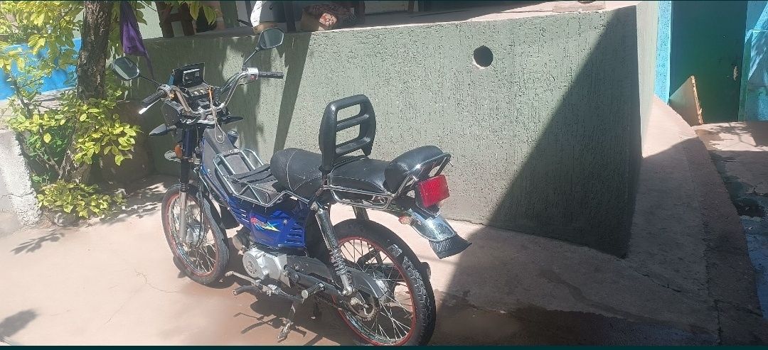 Мопед Lifan 50 кубовый