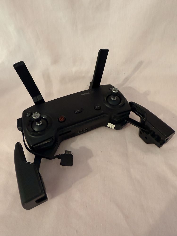 DJI Mavic Air с 2 батерии – отличен дрон за снимки и видео