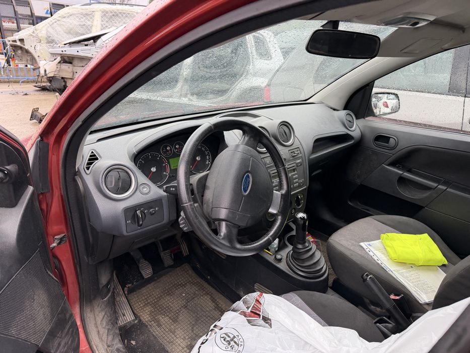 Ford Fiesta 1.4 tdci НА ЧАСТИ