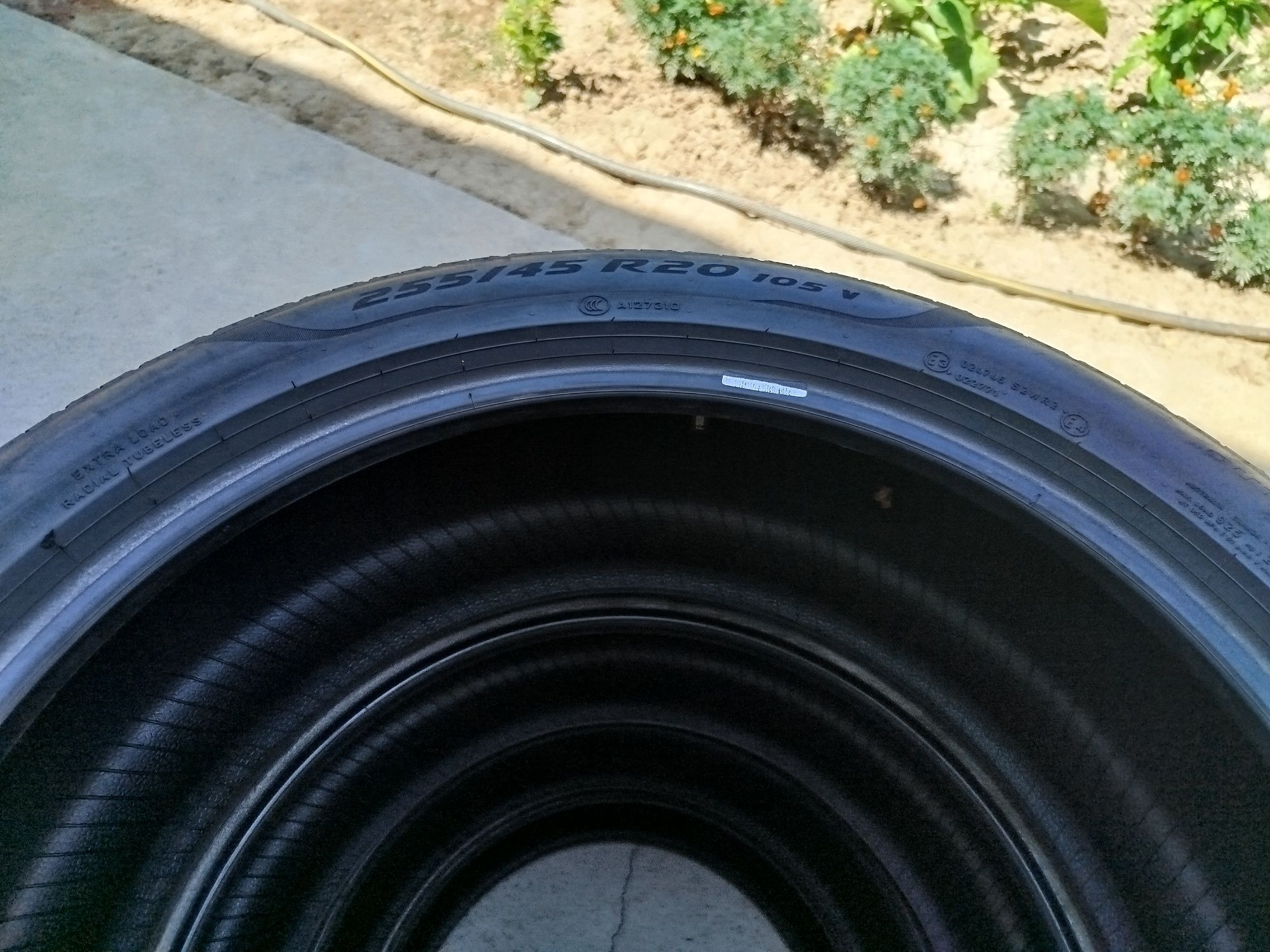 255 45 R20 Shina Pirelli