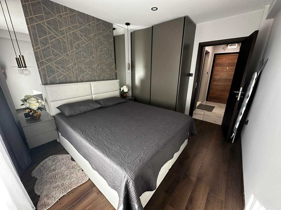 Продавам двустаен луксозно обзаведен в кв. Аязмото