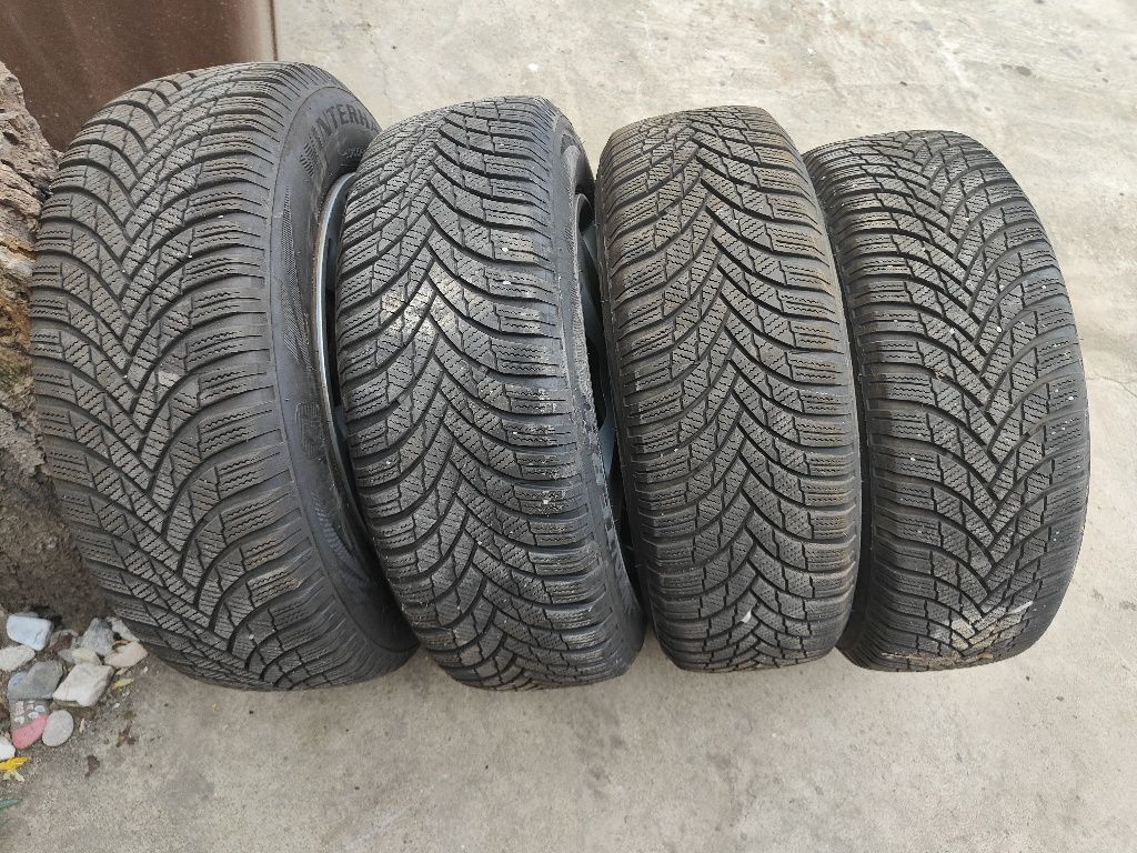 Roti jante Peugeot 4x108 iarna 195/65R15