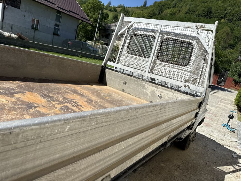 Vând sau schimb Renault 3.5t