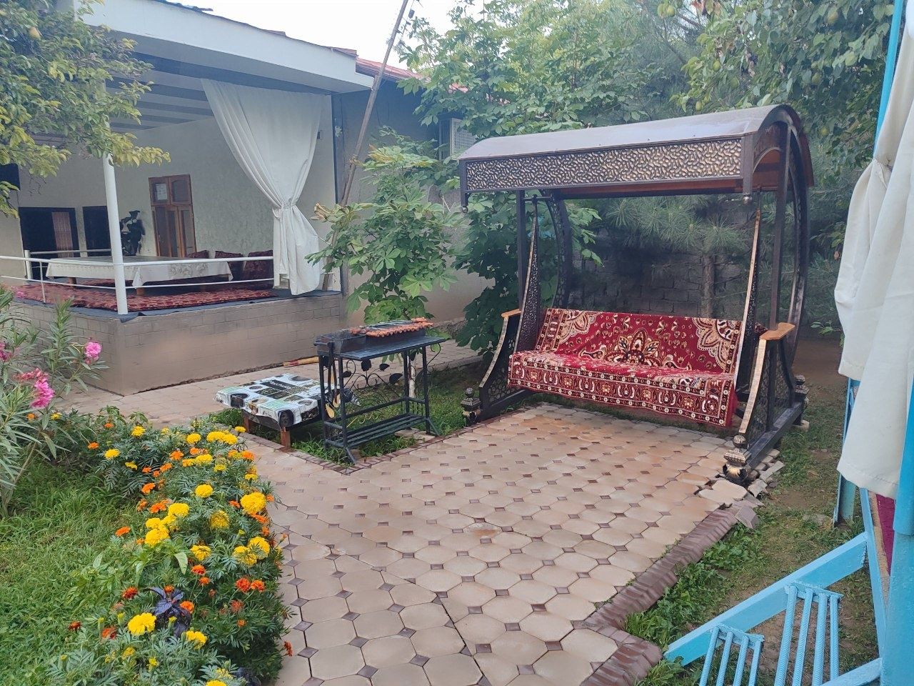 Dacha bor sijjak