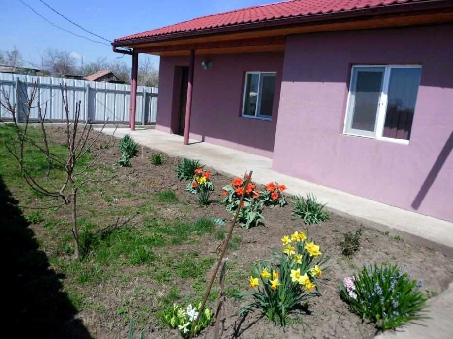 Casă de vânzare sau schimb cu apartament 2 camere Brăila