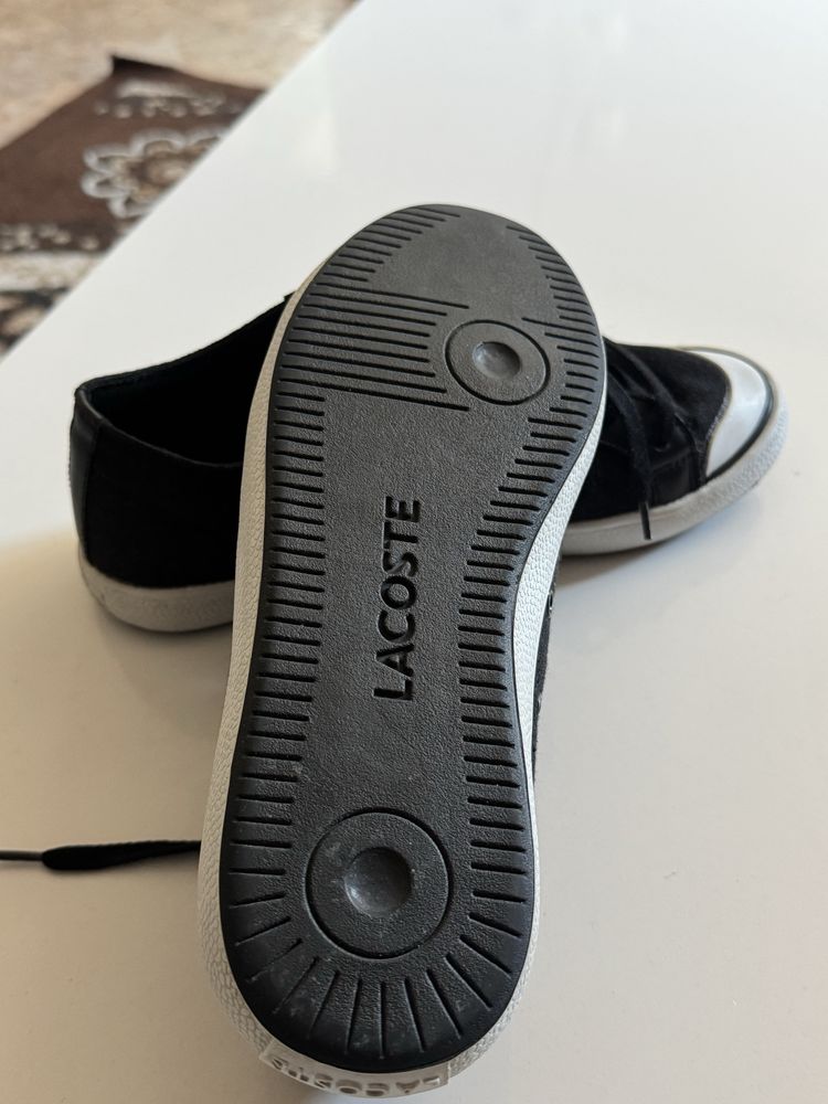 Кецове на lacoste