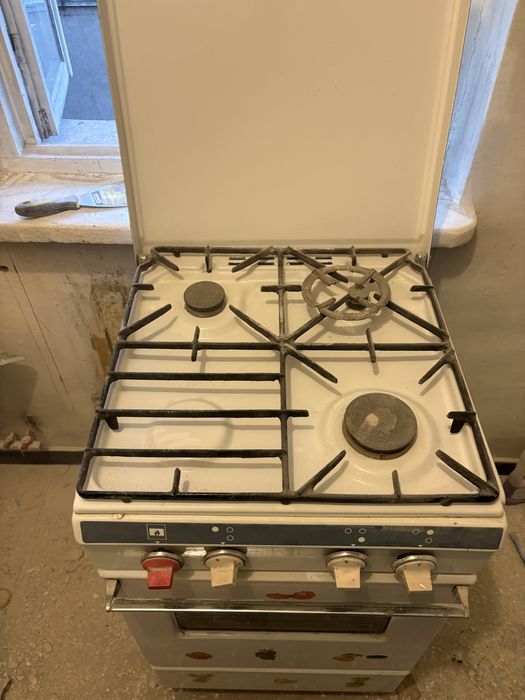 Aragaz cu trei ochiuri