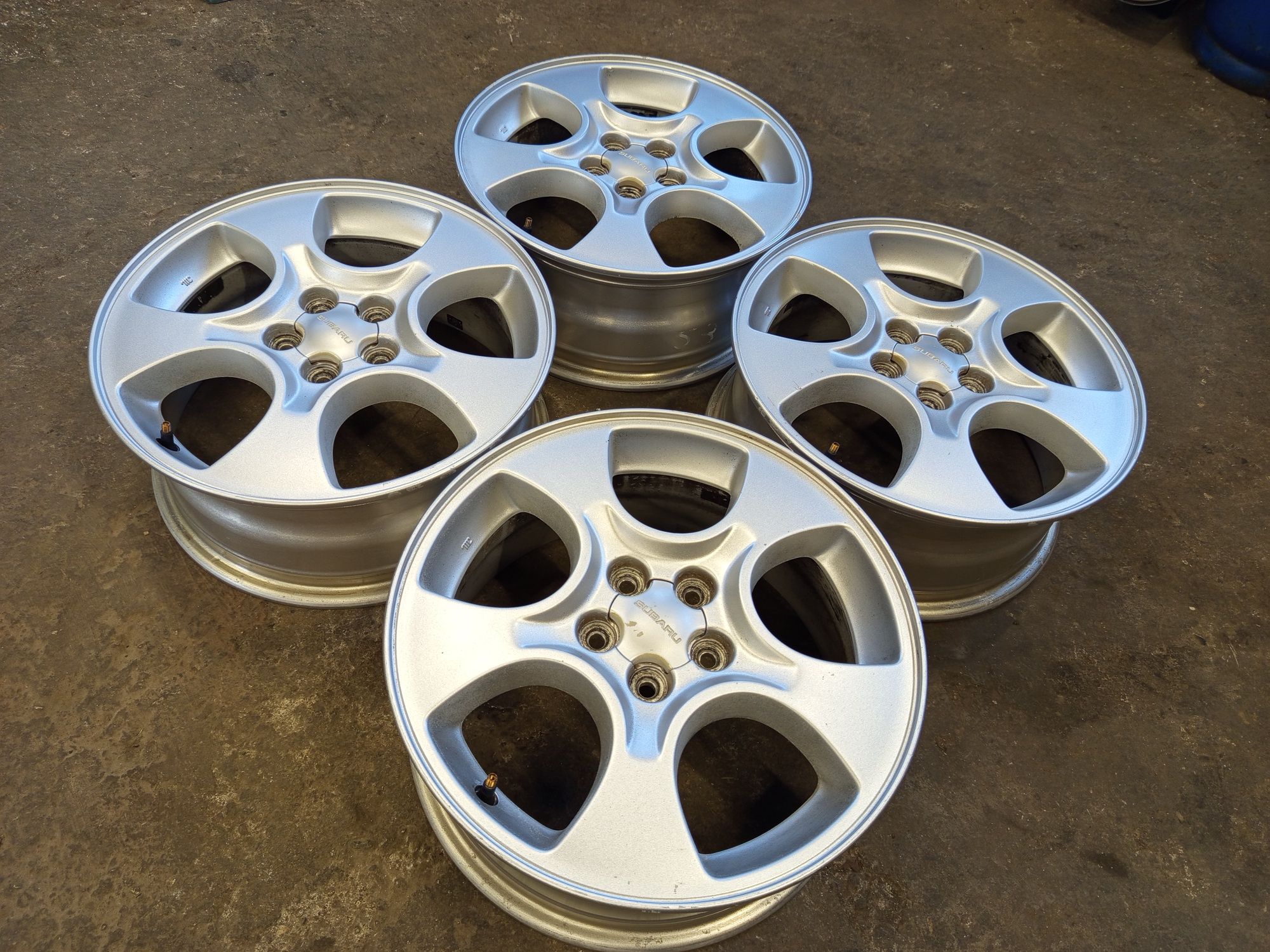 16" Subaru Оригинални Джанти 5x100 Субару