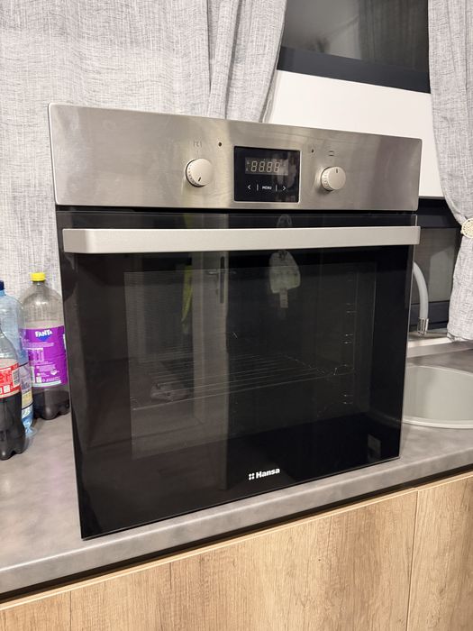 Plita electrica HANSA pe gaz plus cuptor electric HANSA
