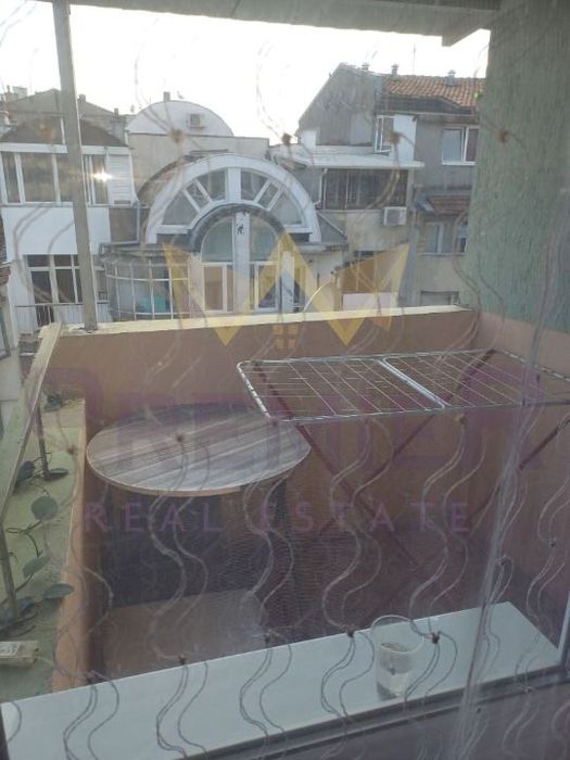 Дава се под наем Двустаен апартамент в Варна, Лятно кино Тракия - 60 кв.м за 408 € - Снимка #10