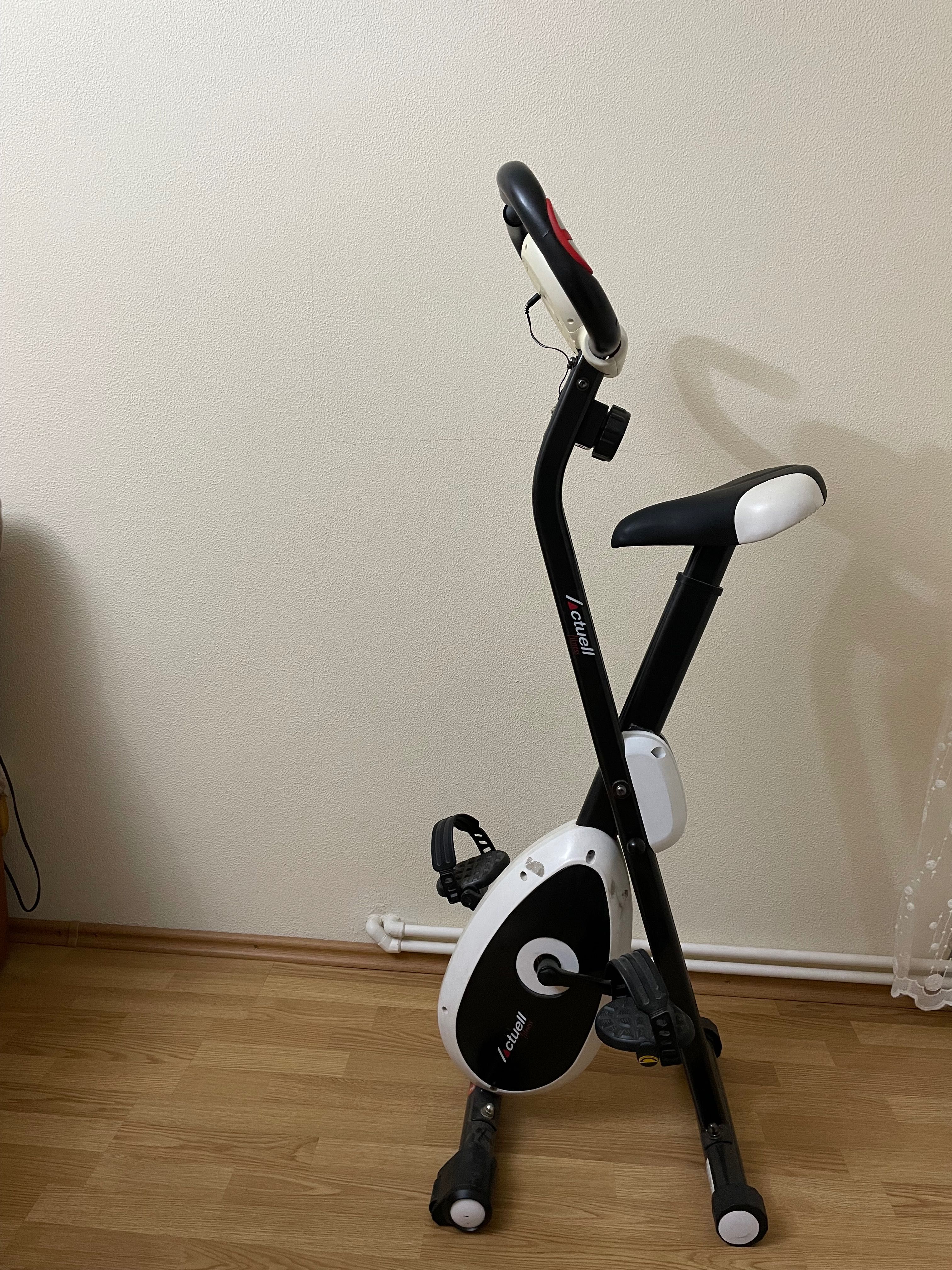 Bicicletă fitness model Actuell fitness
