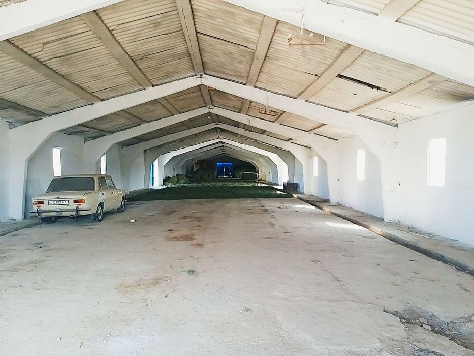 Молхона сотилади