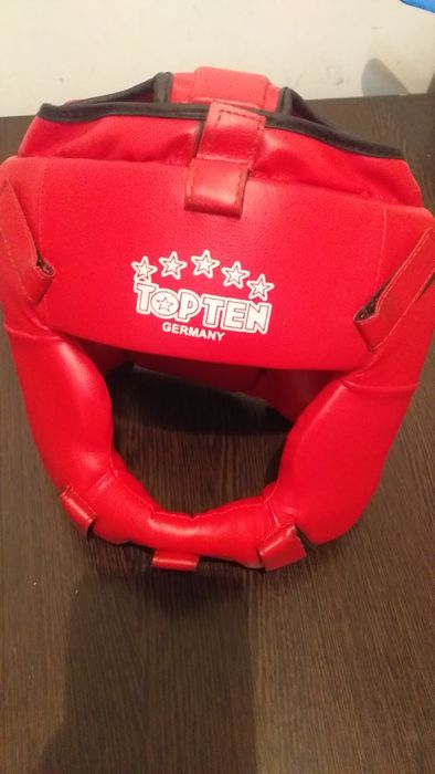 Продам недорого шлем в отличном состоянии