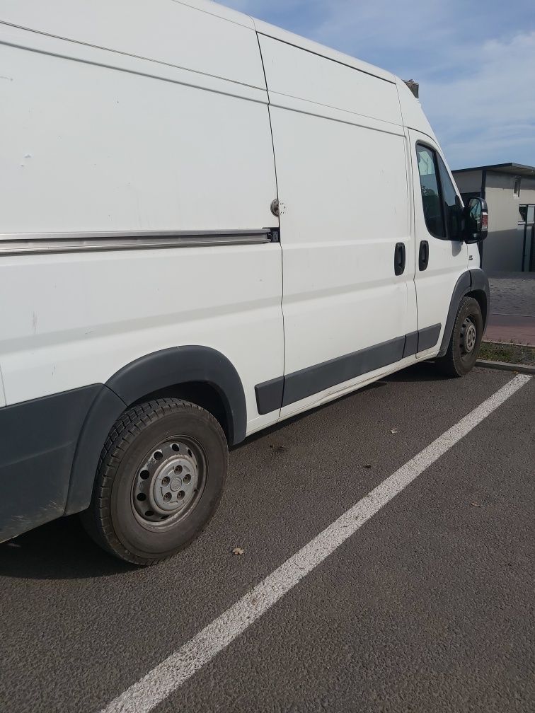 Vând Fiat Ducato