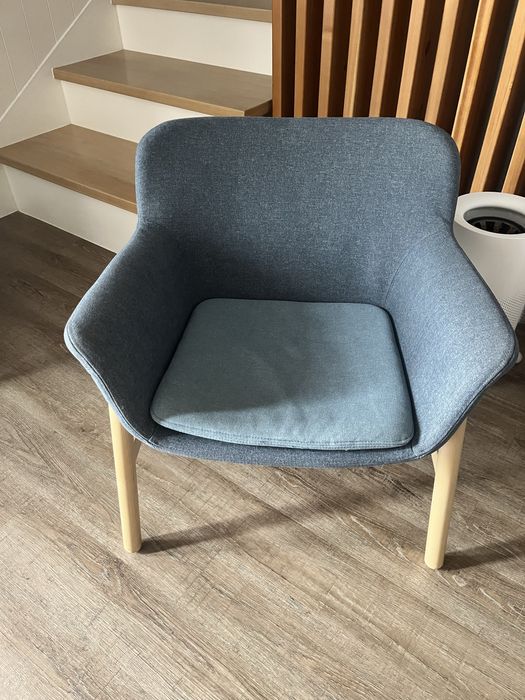 Продам кресло IKEA