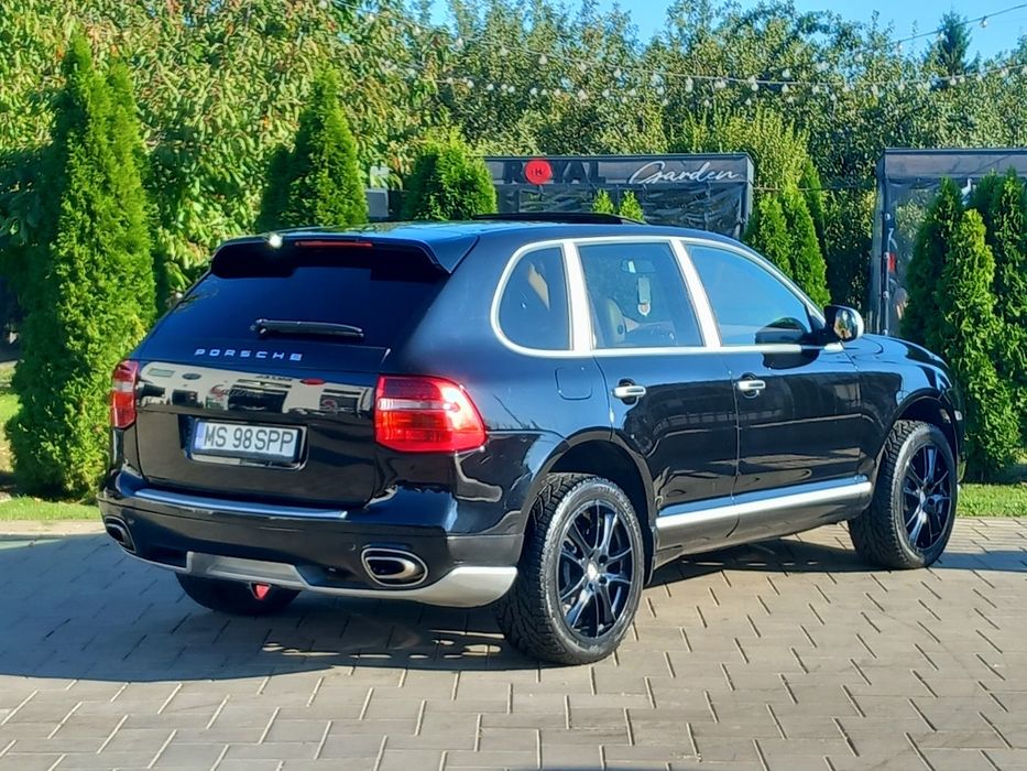 Porsche cayenne 2008