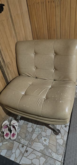 2 кресла и диван