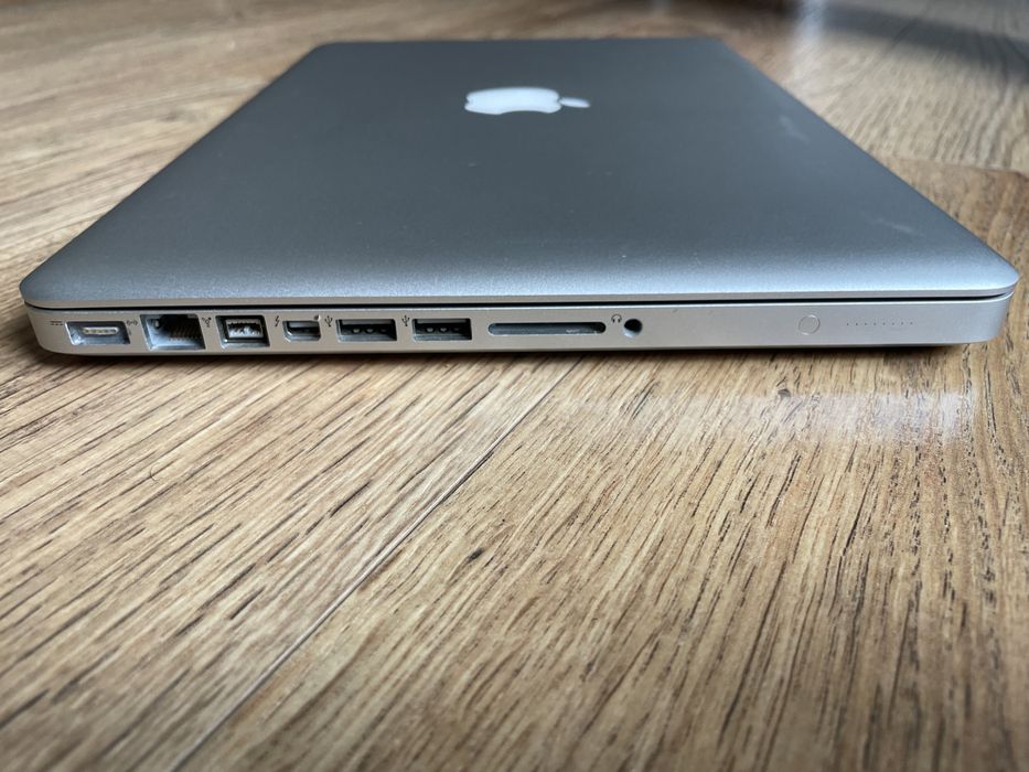 Macbook pro Mid 2012 като нов