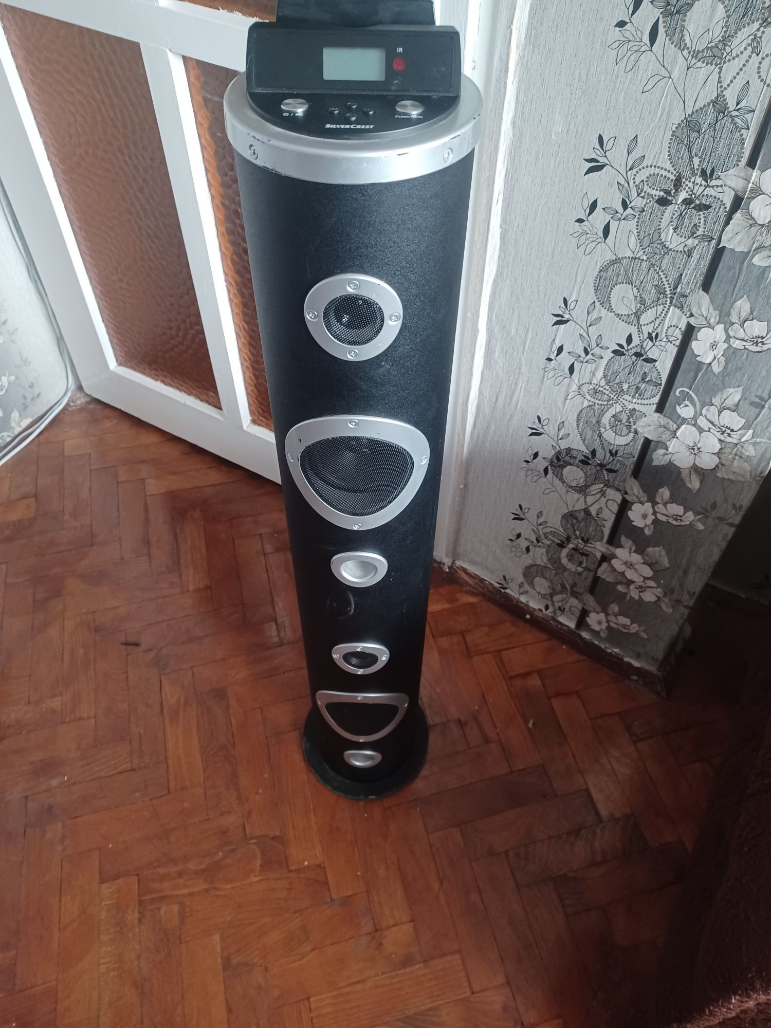 Продавам Караоке Колона