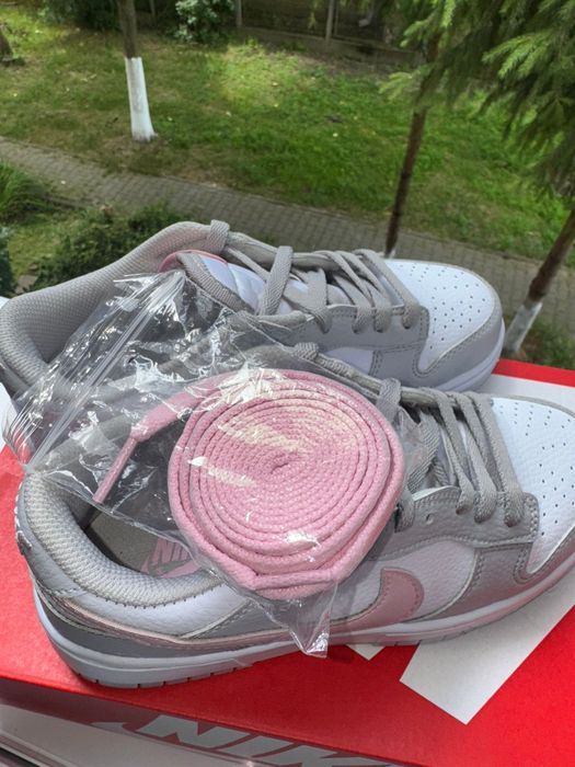 Papuci Nike  noi