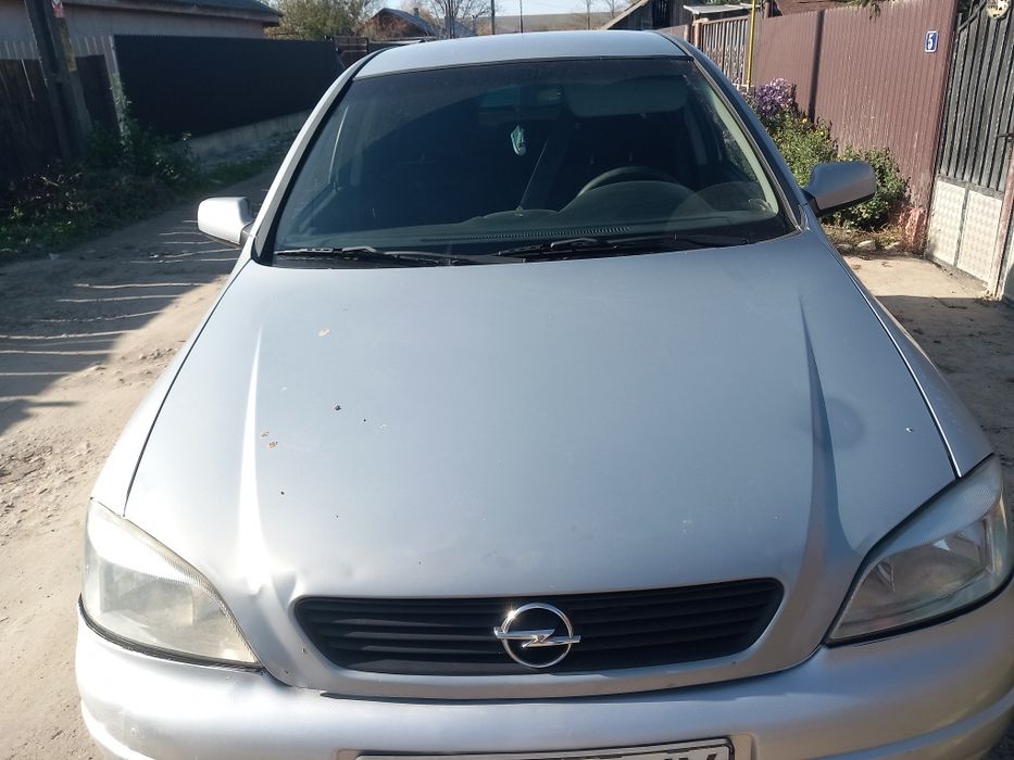 Vind opel astra g 16 v.  Benzina
