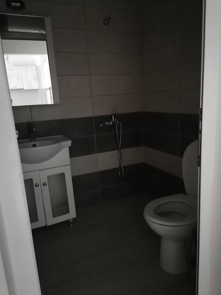 Дава се под наем Двустаен апартамент в Пловдив, Гагарин - 50 кв.м за 340 € - Снимка #4
