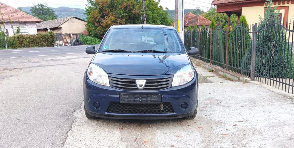 Dacia Sandero Fab 2010 Motor 1,2 Benzina Mpi În 4 Pistoane Climă Servo