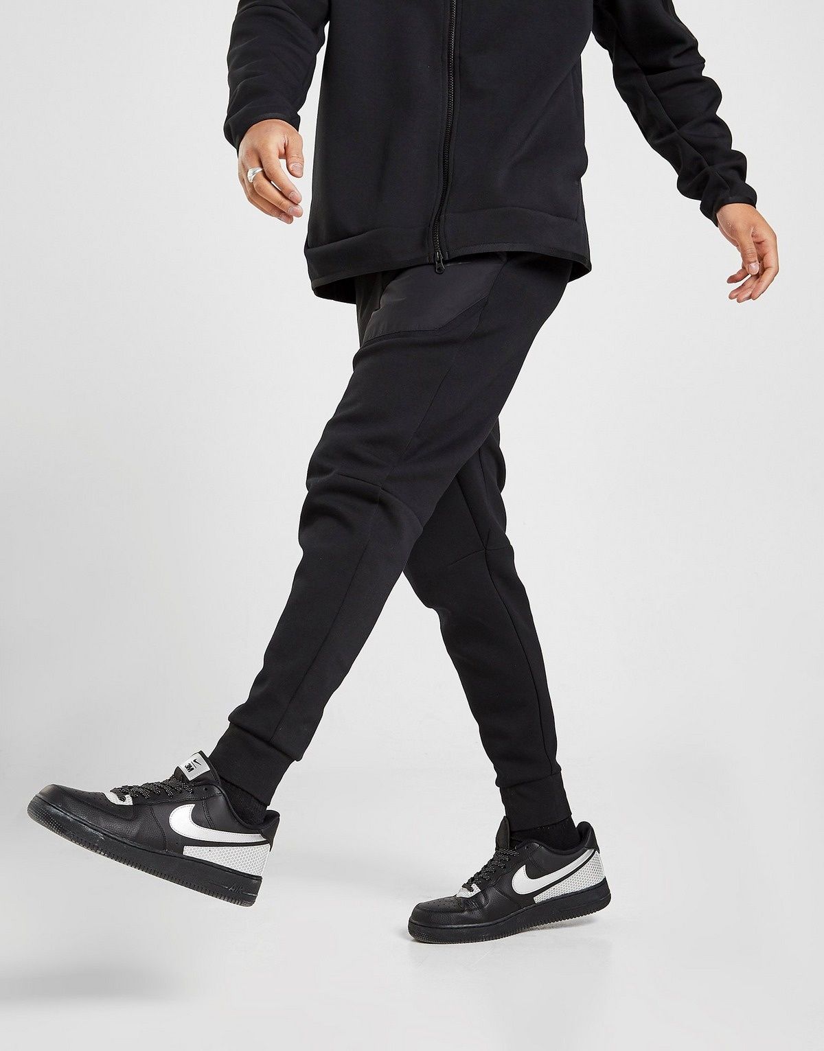 Pantaloni nike tech fleece