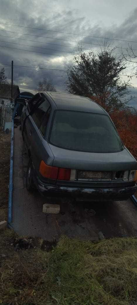 Audi 80 1990 г. На запчасти.