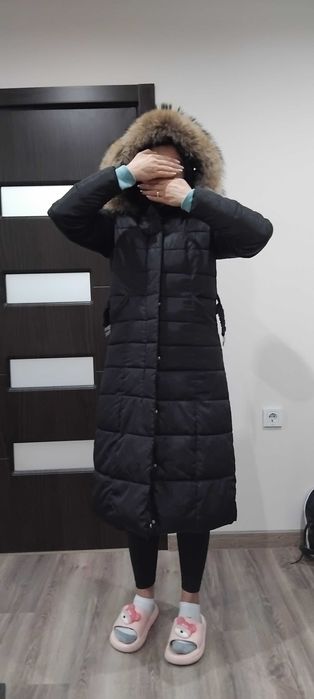 Зимно яке с естествен косъм.